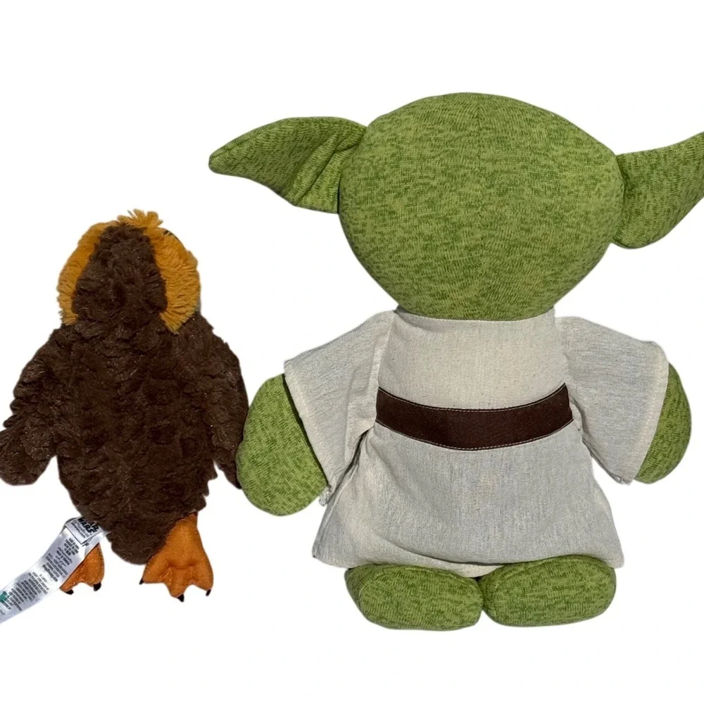 Star Wars Yoda and Porg Plush Bundle Stuffed Animal Toy Green Brown